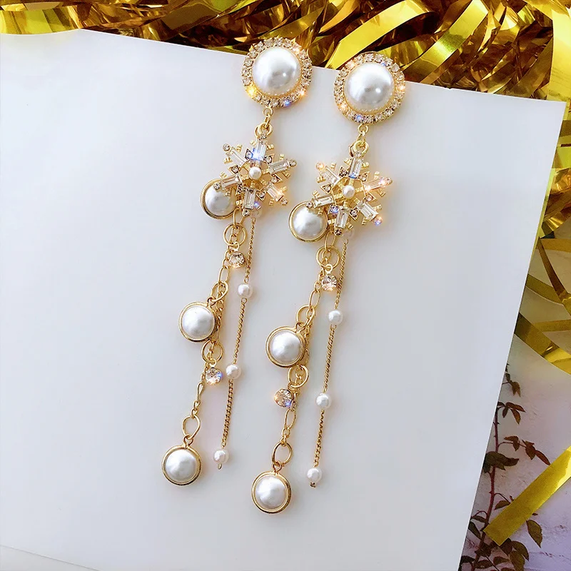 Vintage Crystal Water Drop Women Dangle Earrings Snowflake Long Fringed Earrings Bohemian Drop Earrings Jewelry Earrings
Vintage Crystal Water Drop Women Dangle Earrings Snowflake Long Fringed Earrings Bohemian Drop Earrings Jewelry Earrings