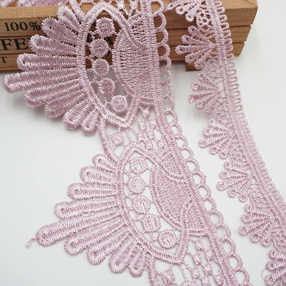 14 yards Lace Ribbon Trim Applique for Costumes Sofa Cover Curtains Home Textile Trimmings Edge Lace Fabric Strip Sewing Cusack
14 yards Lace Ribbon Trim Applique for Costumes Sofa Cover Curtains Home Textile Trimmings Edge Lace Fabric Strip Sewing Cusack