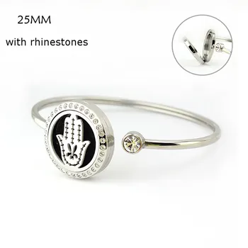 (Free with 10pcs Felt Pads) Evil Eye Hand Stainless Steel 25mm Essential Oil Diffuser Locket Bangles Bracelets For Women
(Free with 10pcs Felt Pads) Evil Eye Hand Stainless Steel 25mm Essential Oil Diffuser Locket Bangles Bracelets For Women
