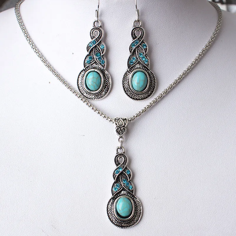 Explosive Europe and the United States Feng Shui drop set retro pattern blue jewelry necklace earrings
Explosive Europe and the United States Feng Shui drop set retro pattern blue jewelry necklace earrings