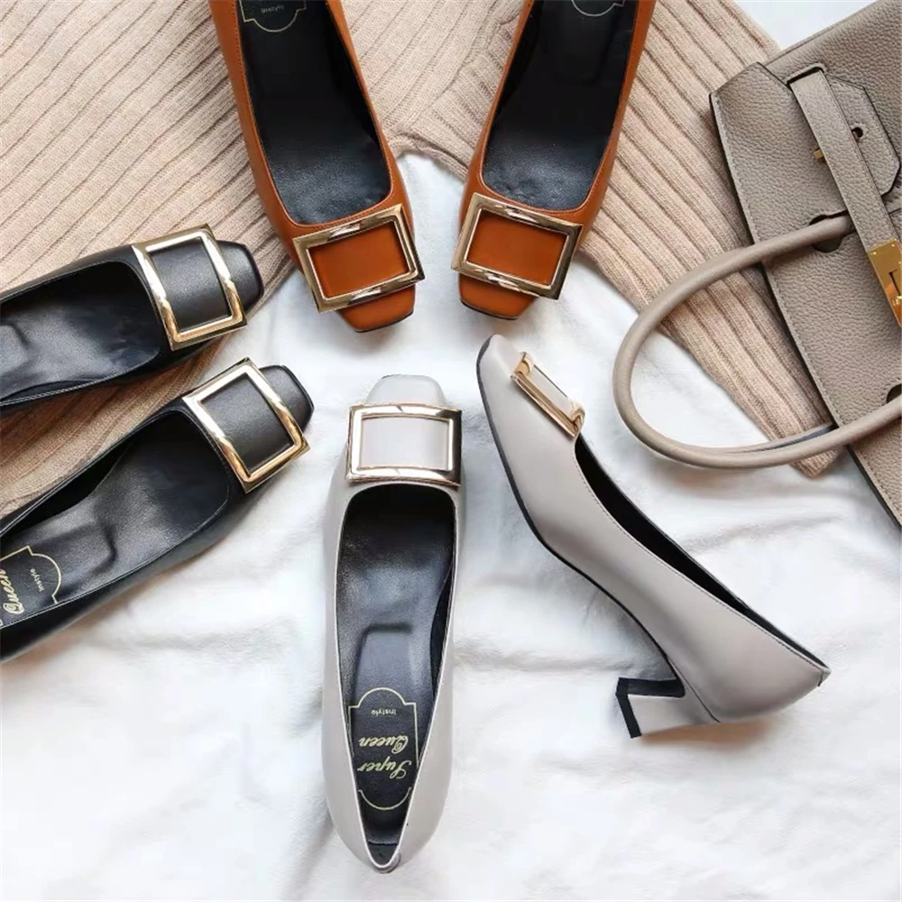 Chuezy Brand Designer Spring Autumn Metal Bucket Square Toe Women Shoes Hallow Elegant Ladies Low Heels Zapatos Mujer
Chuezy Brand Designer Spring Autumn Metal Bucket Square Toe Women Shoes Hallow Elegant Ladies Low Heels Zapatos Mujer