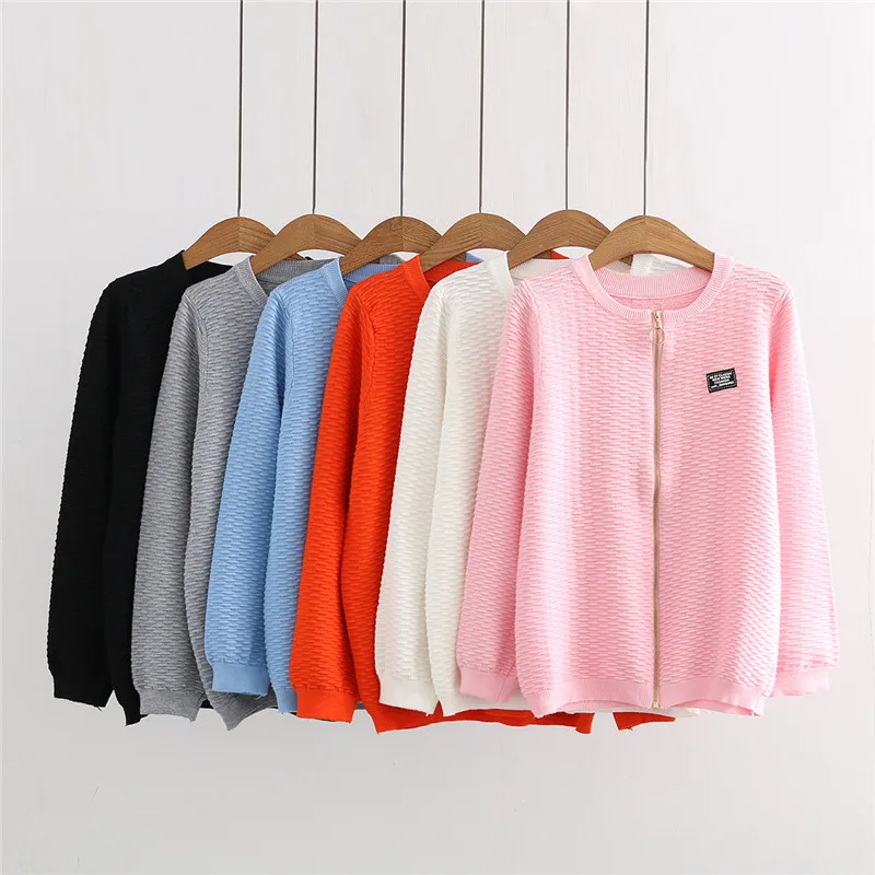 spring new European and American solid color short zipper sweater jacket women, collar collar jacquard wild casual jacket
spring new European and American solid color short zipper sweater jacket women, collar collar jacquard wild casual jacket