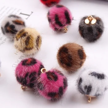 Leopard grain imitated mink maomao beads pendant The bulb bead diy accessories materials earrings ears line eardrop parts
Leopard grain imitated mink maomao beads pendant The bulb bead diy accessories materials earrings ears line eardrop parts