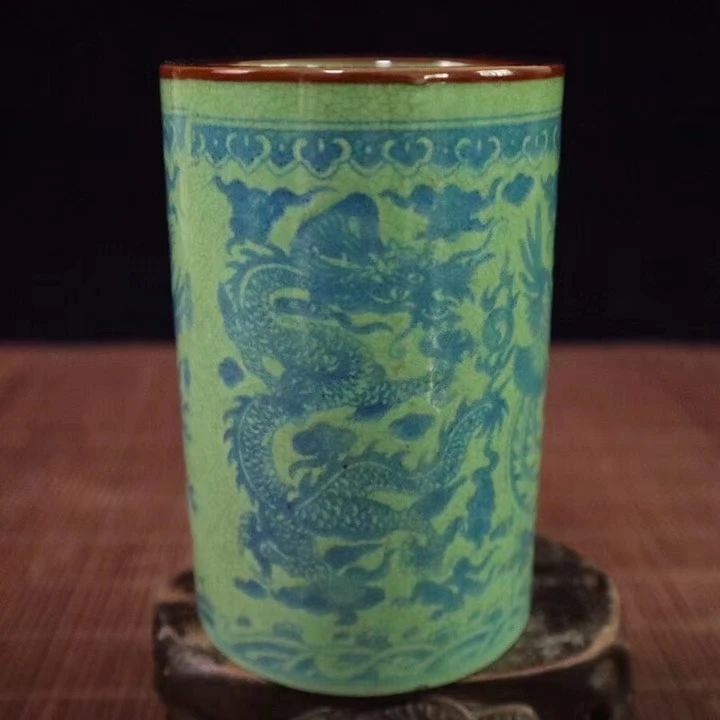 Exquisite Chinese Old-style Collectible Split Pieces of Blue and White Porcelain Green Glaze Dragon Phoenix Pen Holder/Brush Pot
Exquisite Chinese Old-style Collectible Split Pieces of Blue and White Porcelain Green Glaze Dragon Phoenix Pen Holder/Brush Pot