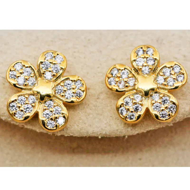 Fashion Luxury Jewelry Earrings For Women Daisy Flower Stud Earrings High Quality Zircon Gold Earrings Annivery Gift OBS2063
Fashion Luxury Jewelry Earrings For Women Daisy Flower Stud Earrings High Quality Zircon Gold Earrings Annivery Gift OBS2063