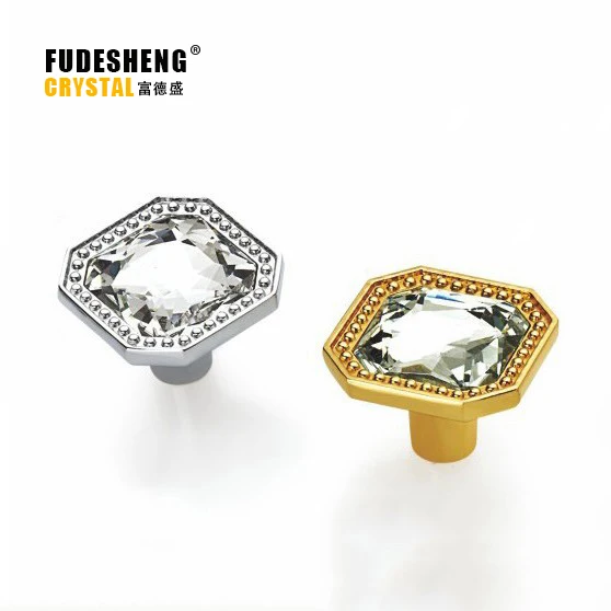 2017 New 32mm Diamond crystal handle gold modern minimalist cabinet hot drawer knob chest door handle single hole door handle
2017 New 32mm Diamond crystal handle gold modern minimalist cabinet hot drawer knob chest door handle single hole door handle