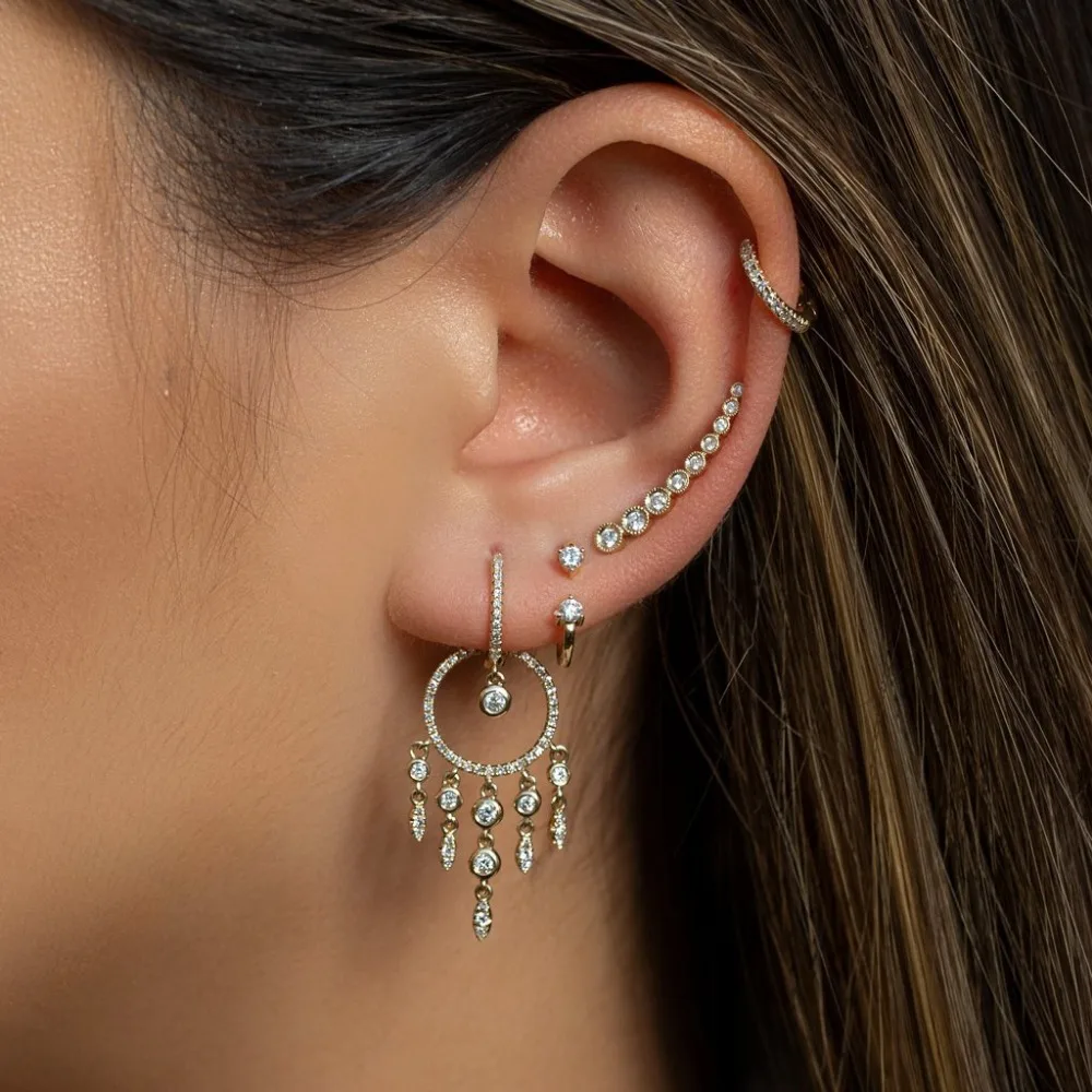 Elegance wedding engagement moving dangle Chandelier Earrings cz tassel drop gorgeous women jewelry
Elegance wedding engagement moving dangle Chandelier Earrings cz tassel drop gorgeous women jewelry