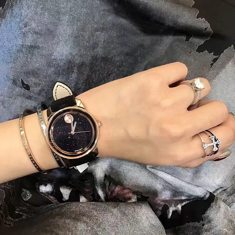 4404618247_412556168