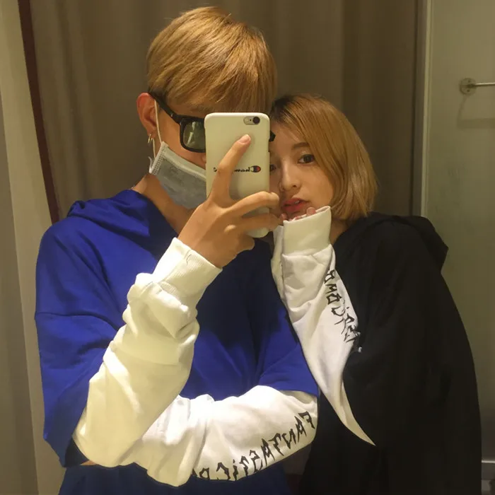Fashion Moletom Women Clothing Korean Ulzzang Harajuku Fake 2 Piece Full Length Sweatshirts Hoodies Female Hooded Sweatshirt Top
Fashion Moletom Women Clothing Korean Ulzzang Harajuku Fake 2 Piece Full Length Sweatshirts Hoodies Female Hooded Sweatshirt Top