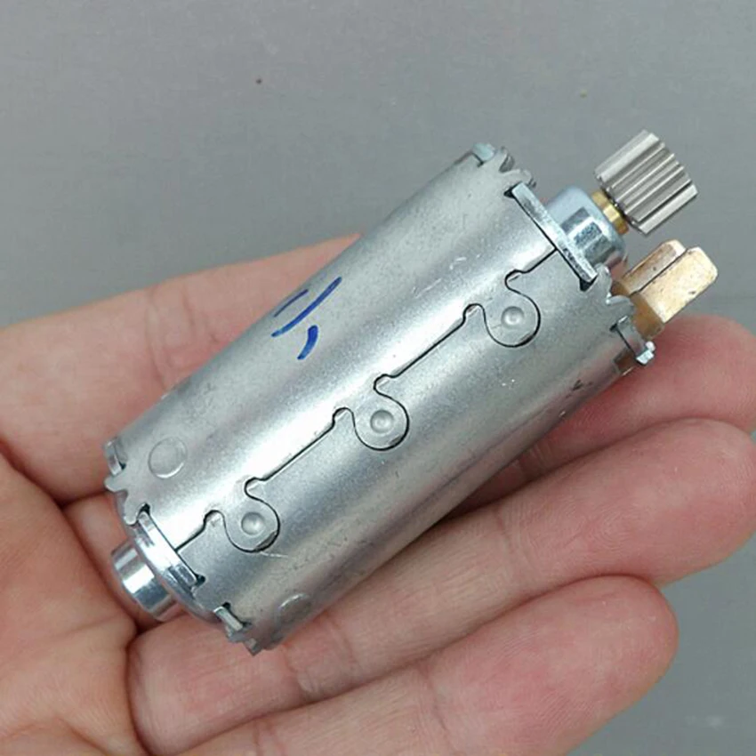 DC motor DC12V high power high speed motor DIY Auto parts motor Compensated carbon brush
DC motor DC12V high power high speed motor DIY Auto parts motor Compensated carbon brush