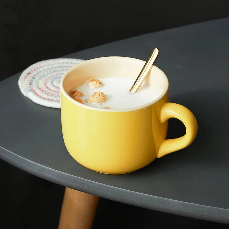 680ml Nordic Style Solid Color Ceramic Coffee Milk Mug with Spoon Porcelain Breakfast Tea Cup Tableware Water Container
680ml Nordic Style Solid Color Ceramic Coffee Milk Mug with Spoon Porcelain Breakfast Tea Cup Tableware Water Container