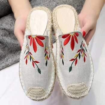 Women Slippers Embroier Flat Heel Rubber Platform Hemp Cane Flip Flops Casual Ladies Mules House Shoes Zapatos De Mujer 225W
Women Slippers Embroier Flat Heel Rubber Platform Hemp Cane Flip Flops Casual Ladies Mules House Shoes Zapatos De Mujer 225W