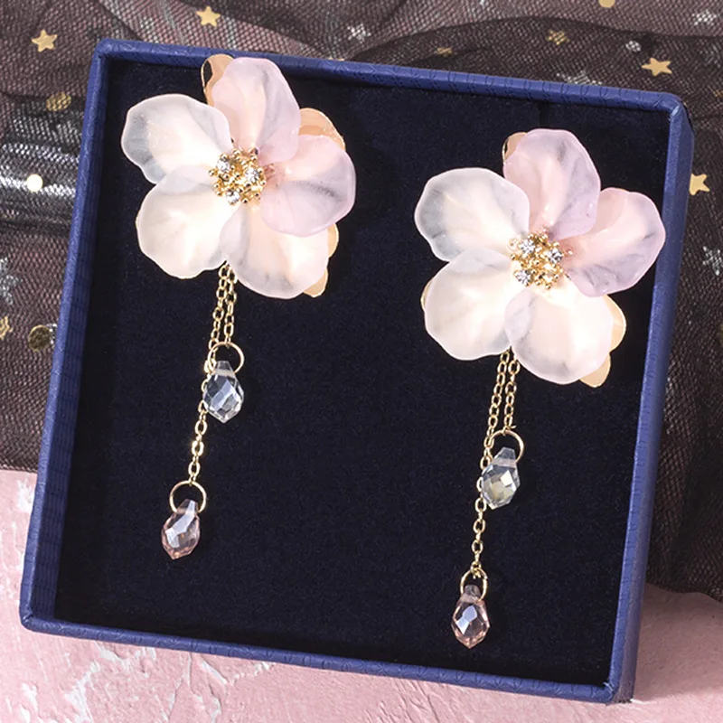 Shiny Side New Fashion Brand Jewelry Elegant big Transparent flower earrings Simple luxury Long tassel for woman
Shiny Side New Fashion Brand Jewelry Elegant big Transparent flower earrings Simple luxury Long tassel for woman
