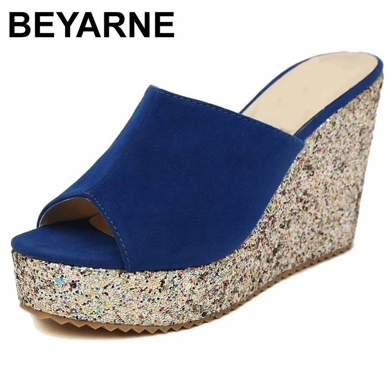 BEYARNE 2019 Fashion Sequins High Heel Slippers Women Summer Shoes Suede Platform Sandals Ladies Wedges Sandals Flip FlopsE257
BEYARNE 2019 Fashion Sequins High Heel Slippers Women Summer Shoes Suede Platform Sandals Ladies Wedges Sandals Flip FlopsE257