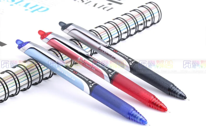 1PCS/LOT PILOT BXRT - V5 water-based pen/pen/needle/felt-tip pens smooth 0.5 mm Free shipping
1PCS/LOT PILOT BXRT - V5 water-based pen/pen/needle/felt-tip pens smooth 0.5 mm Free shipping