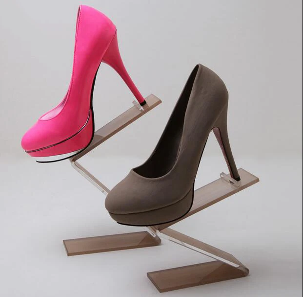 Shoes store display props Z-type gold acrylic shoes display stand rack sandls high heel shoe holder casual sneakers bracket rack
Shoes store display props Z-type gold acrylic shoes display stand rack sandls high heel shoe holder casual sneakers bracket rack