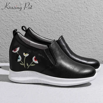 Krazing Pot superstar genuine leather embroidery flowers casual round toe sneaker leisure model streetwear vulcanized shoes L05 
Krazing Pot superstar genuine leather embroidery flowers casual round toe sneaker leisure model streetwear vulcanized shoes L05