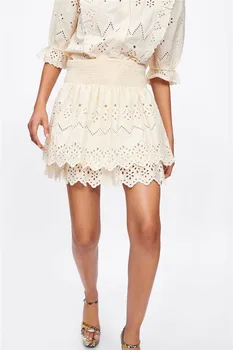 High Quality Elastic Waist Hollow-out Flowers Pattern Embroidery Short Skirts Lady Double Wavy Layers Fashion Mini Cake Skirts
High Quality Elastic Waist Hollow-out Flowers Pattern Embroidery Short Skirts Lady Double Wavy Layers Fashion Mini Cake Skirts