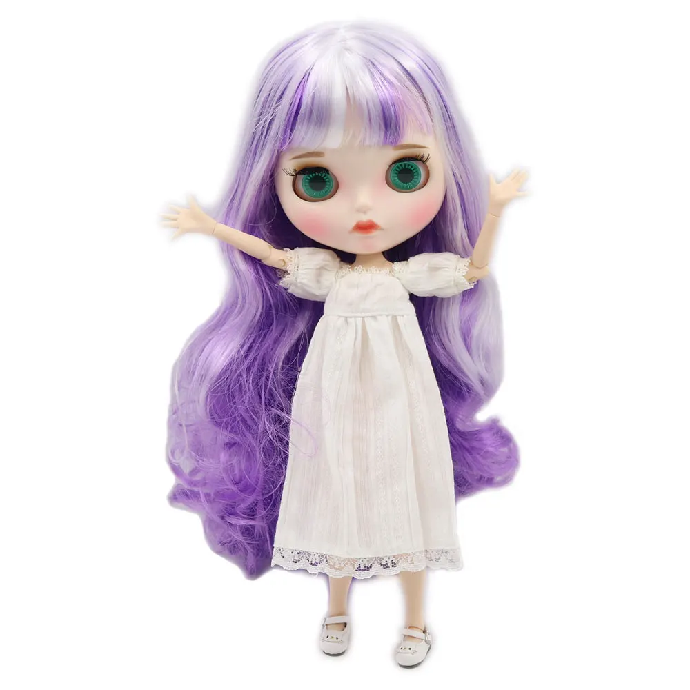 1/6 Blyth doll white skin joint body White mix Purple hair new matte face with eyebrows Lip gloss. No.280BL136/7216
1/6 Blyth doll white skin joint body White mix Purple hair new matte face with eyebrows Lip gloss. No.280BL136/7216