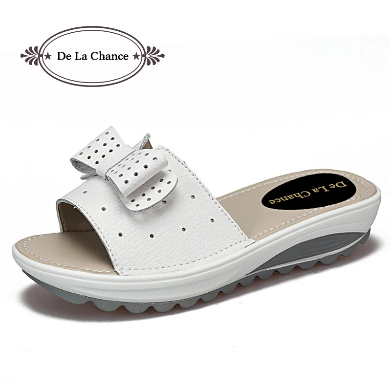 2018 Summer Bow Women Flat Sandals Shoes Black White Beach Slippers Round Toe Comfortable Sandals Flip Flops Female Shoes Plus
2018 Summer Bow Women Flat Sandals Shoes Black White Beach Slippers Round Toe Comfortable Sandals Flip Flops Female Shoes Plus