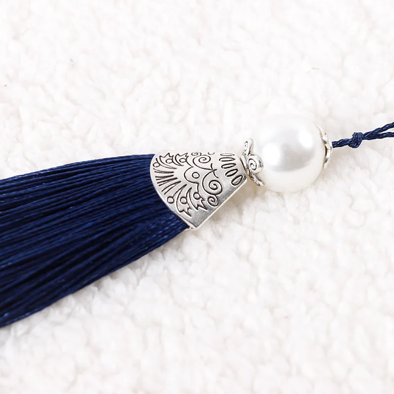 Car Hanging Ornaments Costume Props Hanging Jewelry Accessories Long Pearl Fish Mouth Cap Flat Tassel Fringe Hanging QT055D3
Car Hanging Ornaments Costume Props Hanging Jewelry Accessories Long Pearl Fish Mouth Cap Flat Tassel Fringe Hanging QT055D3