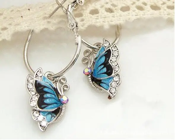 Fashion Elegant Charming Korea Silver Plated Blue Crystal Flying Butterfly Hoop Earrings for Women Girls Jewelry Best Gift
Fashion Elegant Charming Korea Silver Plated Blue Crystal Flying Butterfly Hoop Earrings for Women Girls Jewelry Best Gift
