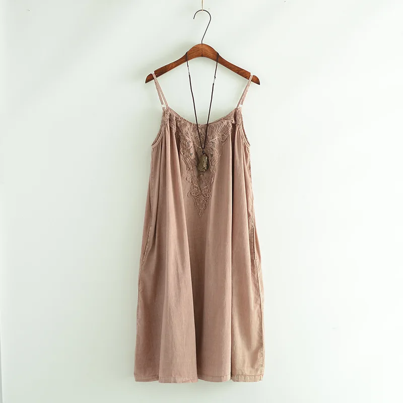 Women Summer styles of Japanese literary loose Spaghetti strap dress plus size cotton linen embroidery dresses cute solid 2018
Women Summer styles of Japanese literary loose Spaghetti strap dress plus size cotton linen embroidery dresses cute solid 2018