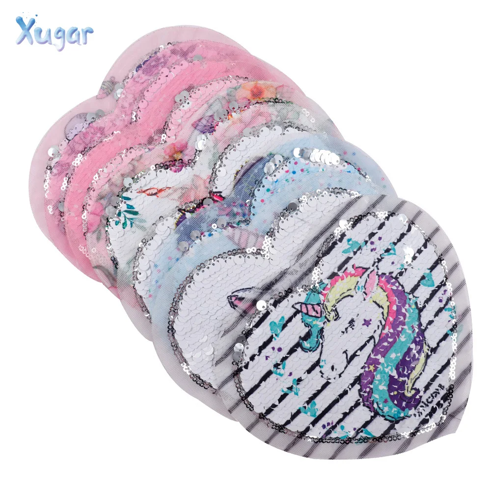 1PCS Reversible Sequin Sew-On Cartoon Horn Horse Patches Change Color Heart Sequins Patch Clothing DIY Decorative Denim Sticker
1PCS Reversible Sequin Sew-On Cartoon Horn Horse Patches Change Color Heart Sequins Patch Clothing DIY Decorative Denim Sticker