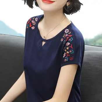 Batwing Sleeve Embroidery Blouse Women Loose Casual Summer Tops 95% Cotton Solid color White O neck Ethnic Tees Ladies Clothes
Batwing Sleeve Embroidery Blouse Women Loose Casual Summer Tops 95% Cotton Solid color White O neck Ethnic Tees Ladies Clothes