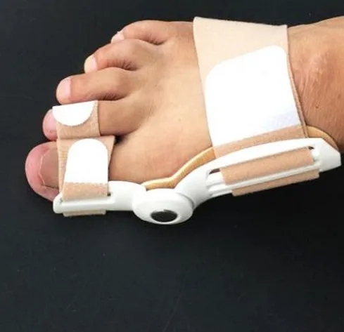 1 Piece Hallux Valgus Thumb Corrector Big Toe Bunion Splint Straightener Two Holes Toe Separator Feet Thumb Care Bunion Aid
1 Piece Hallux Valgus Thumb Corrector Big Toe Bunion Splint Straightener Two Holes Toe Separator Feet Thumb Care Bunion Aid