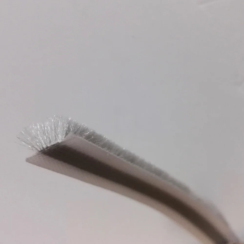 Felt Draught Excluder Wool Pile Weather Strip Sliding Sash Screen Window Door Brush Seal 13 x 6mm odd Silver White Gray
Felt Draught Excluder Wool Pile Weather Strip Sliding Sash Screen Window Door Brush Seal 13 x 6mm odd Silver White Gray