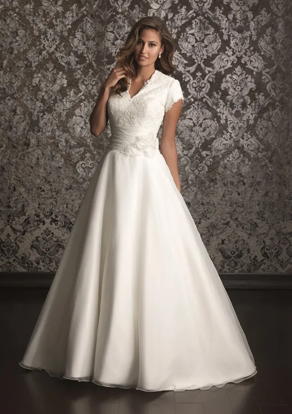 Simple A-line Long Modest Wedding Dresses With Cap Sleeves Buttons Back Bridal Gowns V Neck Lace Organza Vestidos De Novia
Simple A-line Long Modest Wedding Dresses With Cap Sleeves Buttons Back Bridal Gowns V Neck Lace Organza Vestidos De Novia