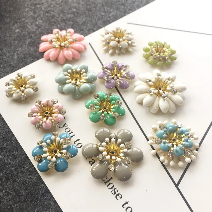 metal daisy flower rhinestone patch apliques de roupa crystal rhinestone applique sew on patches for clothing para vestuario
metal daisy flower rhinestone patch apliques de roupa crystal rhinestone applique sew on patches for clothing para vestuario