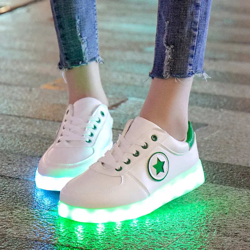 Rechargeable Girls Boys Kids Light Up Shoes Led Children USB Illuminated Luminous Glowing Womens Mens Fashion Sneakers
Rechargeable Girls Boys Kids Light Up Shoes Led Children USB Illuminated Luminous Glowing Womens Mens Fashion Sneakers