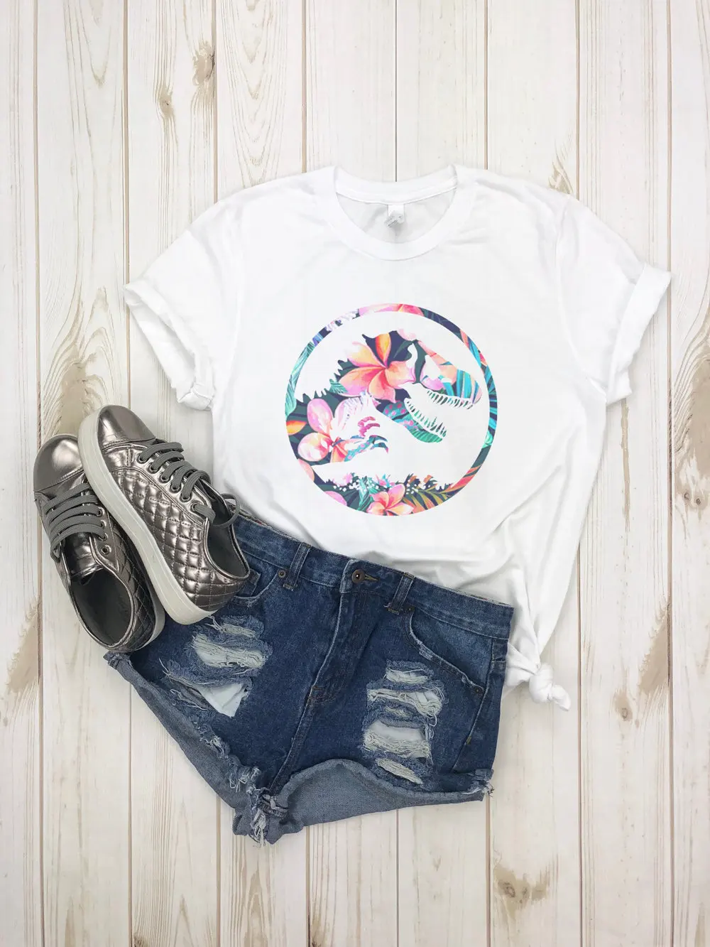 Jurassic Park inspired Floral TShirt Jurassic World inspired T-shirt Dinosaur Shirt Women's Shirts - Floral Shirt
Jurassic Park inspired Floral TShirt Jurassic World inspired T-shirt Dinosaur Shirt Women's Shirts - Floral Shirt