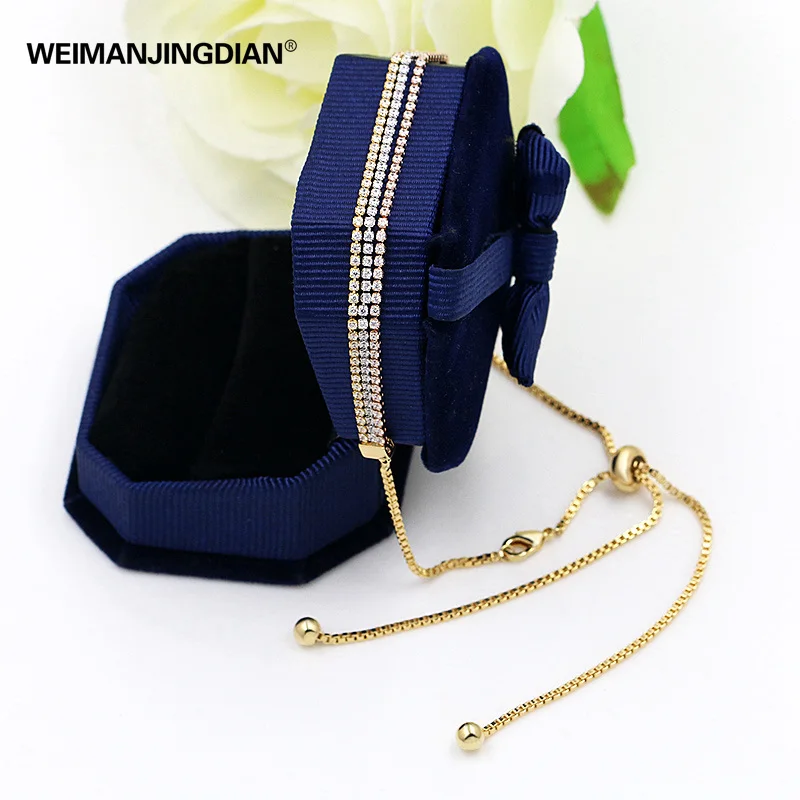 New Arrival AAA Cubic Zirconia 3 Rows Zircon Crystal Adjustable Choker Collar Necklaces for Women or Girls
New Arrival AAA Cubic Zirconia 3 Rows Zircon Crystal Adjustable Choker Collar Necklaces for Women or Girls