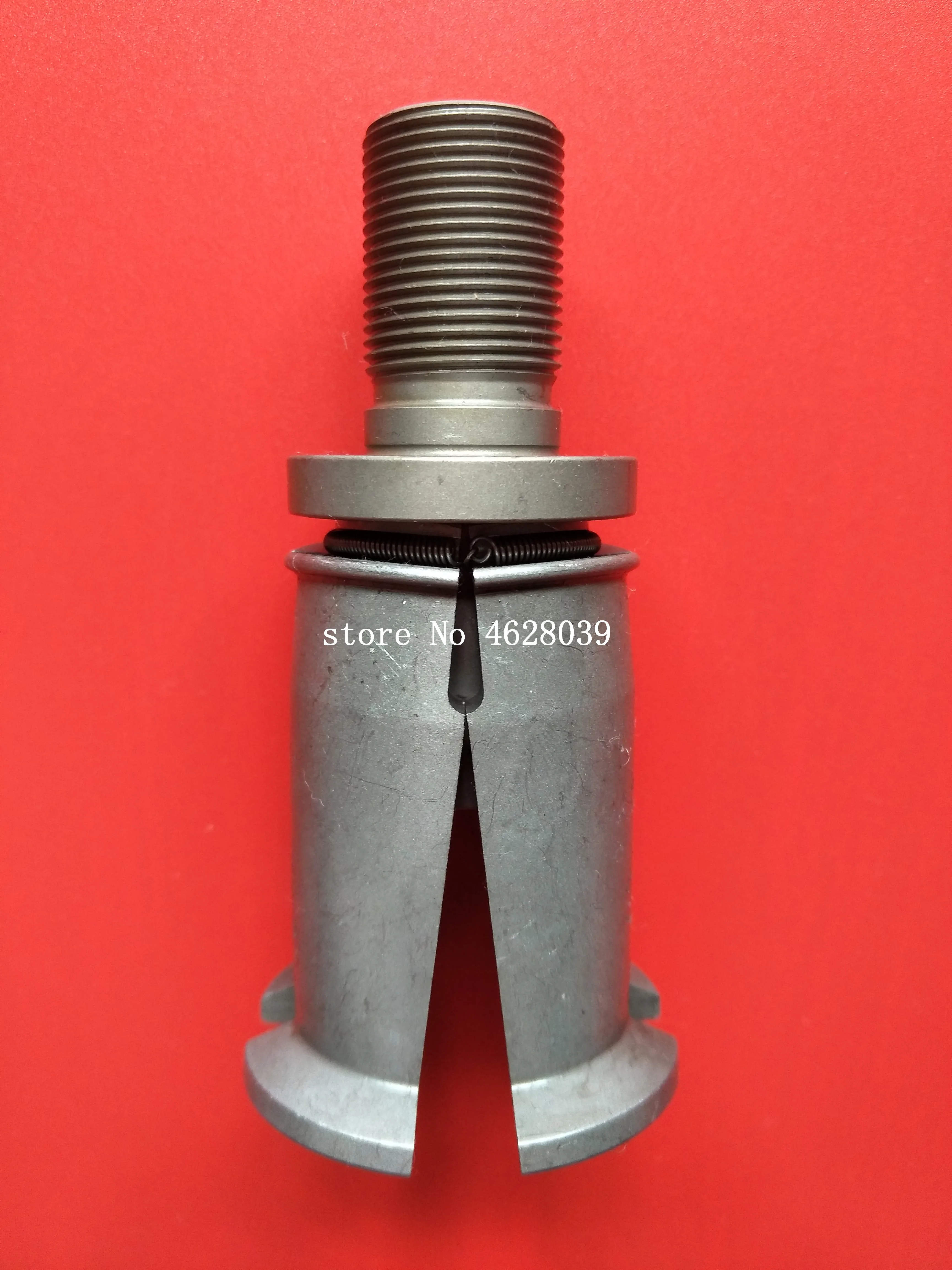 BT50-45 45 degree outer screw 4 Petal Clamp Pull claw for cnc Spindle Top Quality two year warranty made in Taiwan
BT50-45 45 degree outer screw 4 Petal Clamp Pull claw for cnc Spindle Top Quality two year warranty made in Taiwan