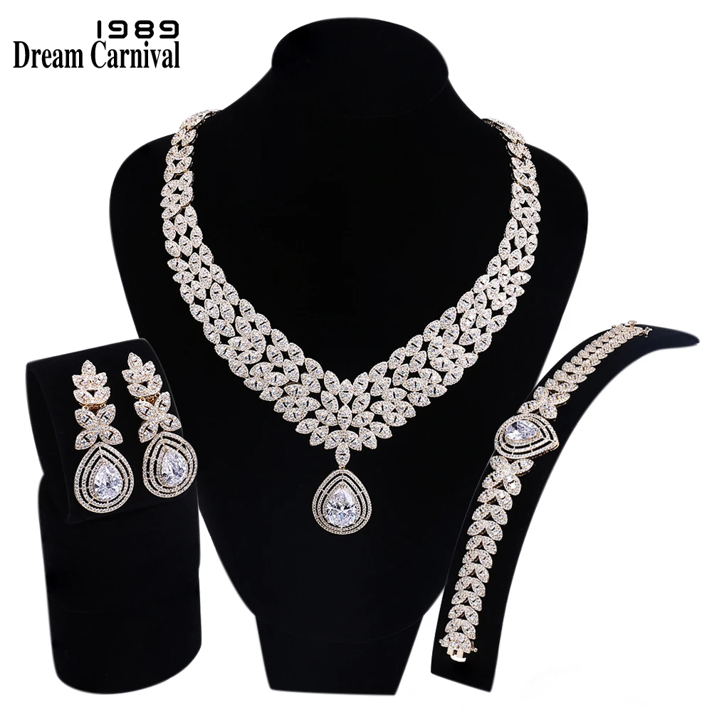 DreamCarnival 1989 Luxury Drop CZ Wedding Party Gold-color Clear White Cubic Zirconia 3 pieces Jewelry Set for Women SN04242
DreamCarnival 1989 Luxury Drop CZ Wedding Party Gold-color Clear White Cubic Zirconia 3 pieces Jewelry Set for Women SN04242