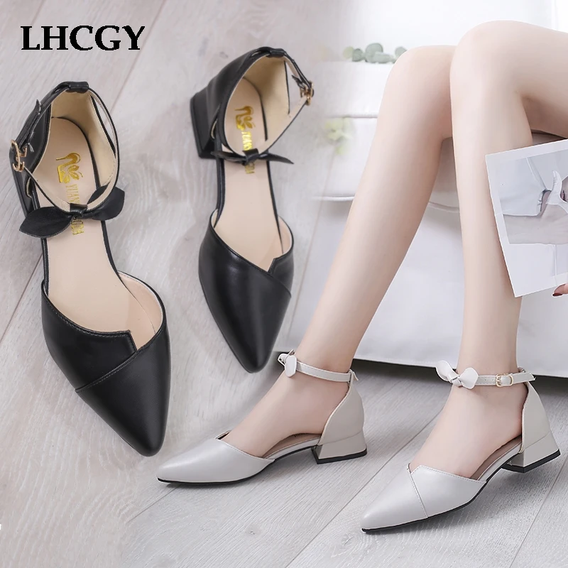 Plus Size 35-42 Women Dress Shoes Buckle Strap Sandals Bowtie Low Heels Shoes Woman Flats Office Lady Shoes zapatos mujer 7623
Plus Size 35-42 Women Dress Shoes Buckle Strap Sandals Bowtie Low Heels Shoes Woman Flats Office Lady Shoes zapatos mujer 7623