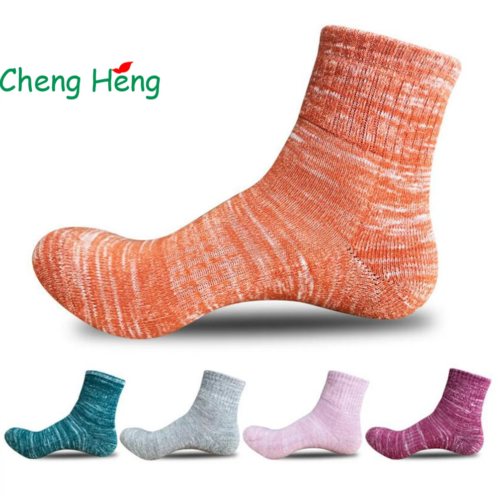 CHENG HENG 5 Pairs / Bag New Hot Autumn And Winter Woman Socks Pull Hair Thick Thick Casual Socks In The Tube Terry Woman Socks
CHENG HENG 5 Pairs / Bag New Hot Autumn And Winter Woman Socks Pull Hair Thick Thick Casual Socks In The Tube Terry Woman Socks