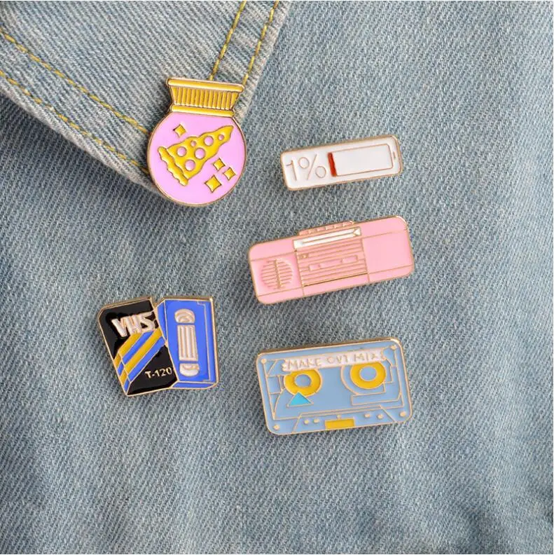 New Enamel Creative Disc 1% Power Bottle Vase Brooches Badges Clothes Pin Button Shirt Lapel Pins Buckle Bijoux Bijouterie X1014
New Enamel Creative Disc 1% Power Bottle Vase Brooches Badges Clothes Pin Button Shirt Lapel Pins Buckle Bijoux Bijouterie X1014