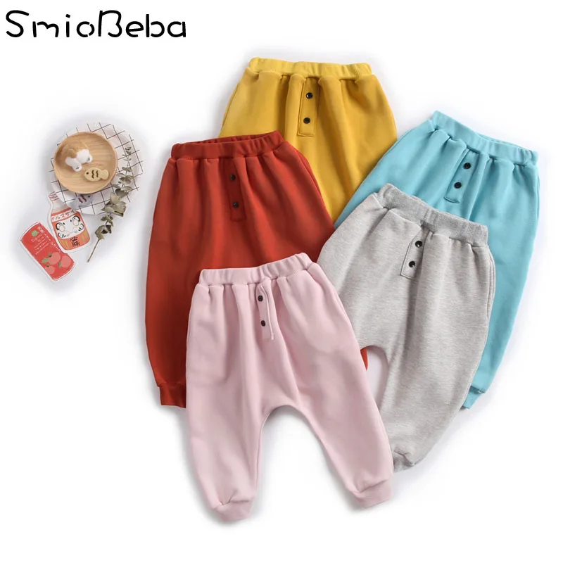 18 Winter Children's Boys Pants Clothing Girl Plus INS A Generation of Korean Baby Cotton Harem Pants with Button Baby PP Pants
18 Winter Children's Boys Pants Clothing Girl Plus INS A Generation of Korean Baby Cotton Harem Pants with Button Baby PP Pants