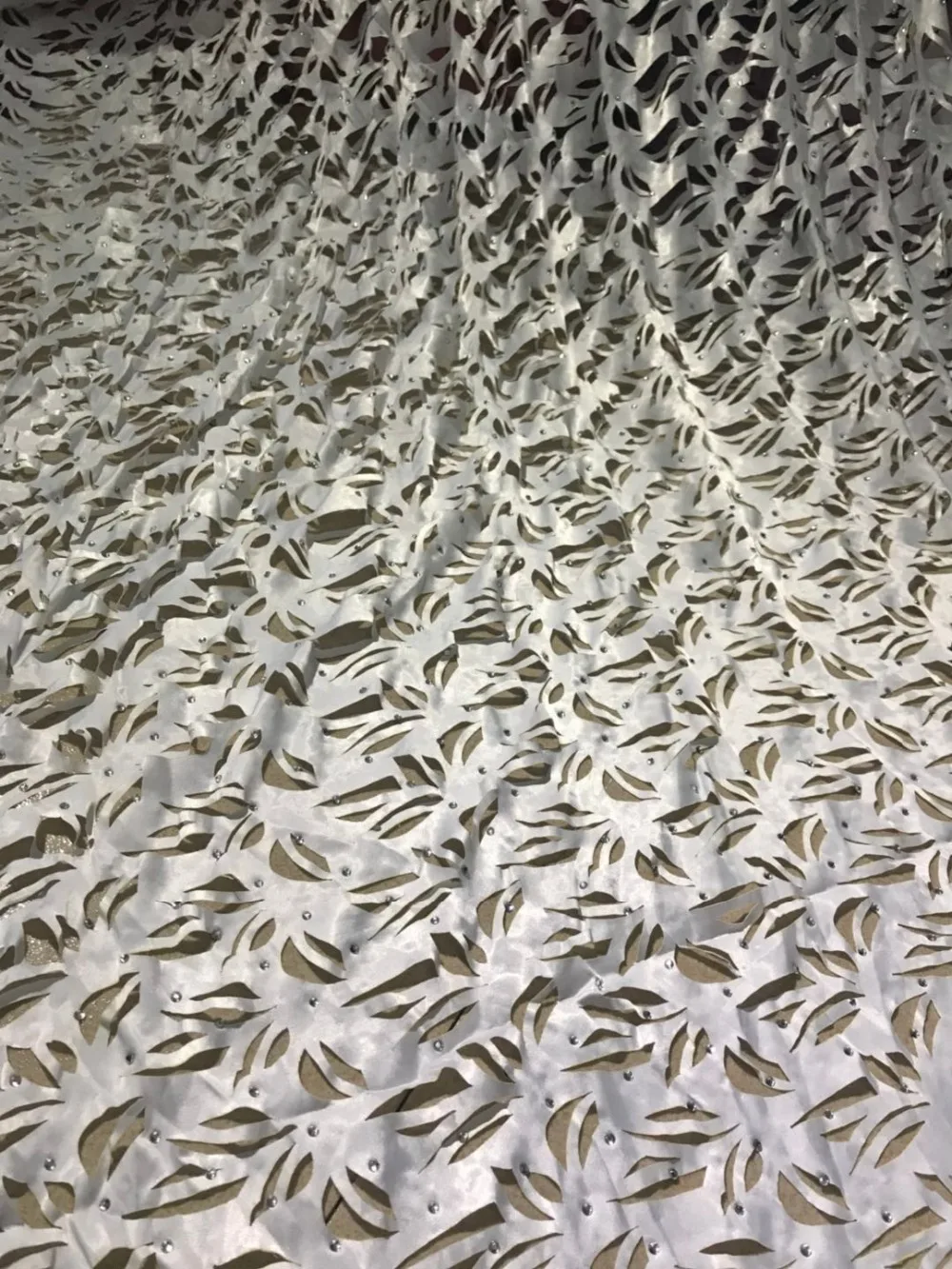 New Store Fabric Wholesale Usa Net Lace Fabric 2018 High Quality African Lace Fabrics Switzerland With Rhinestone
New Store Fabric Wholesale Usa Net Lace Fabric 2018 High Quality African Lace Fabrics Switzerland With Rhinestone