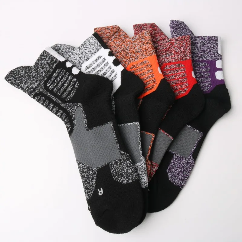 Men Women Outdoor Sports Socks Breathable Elite Basketball Thick Towel Bottom Tube Socks Running Cycling Road Bike sock Unisex
Men Women Outdoor Sports Socks Breathable Elite Basketball Thick Towel Bottom Tube Socks Running Cycling Road Bike sock Unisex