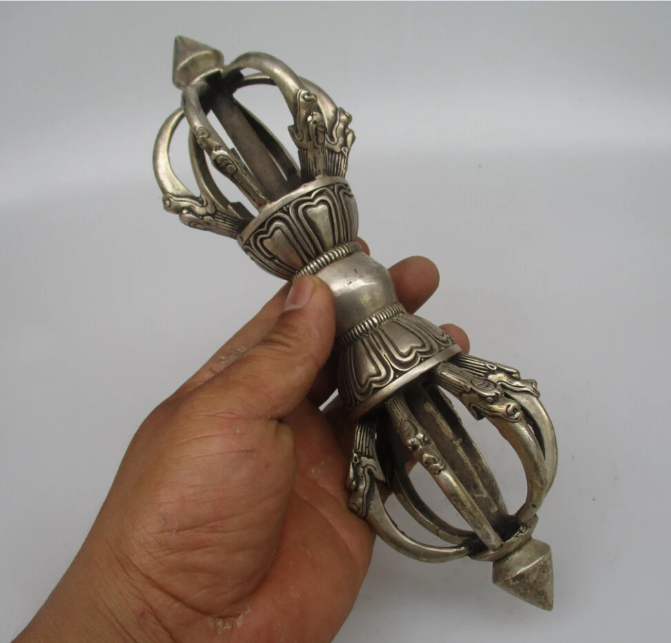 Collectible Decorated Old Handwork Tibet Silver Carved Buddhist and adder/ Nepal Buddhist slayer stick
Collectible Decorated Old Handwork Tibet Silver Carved Buddhist and adder/ Nepal Buddhist slayer stick