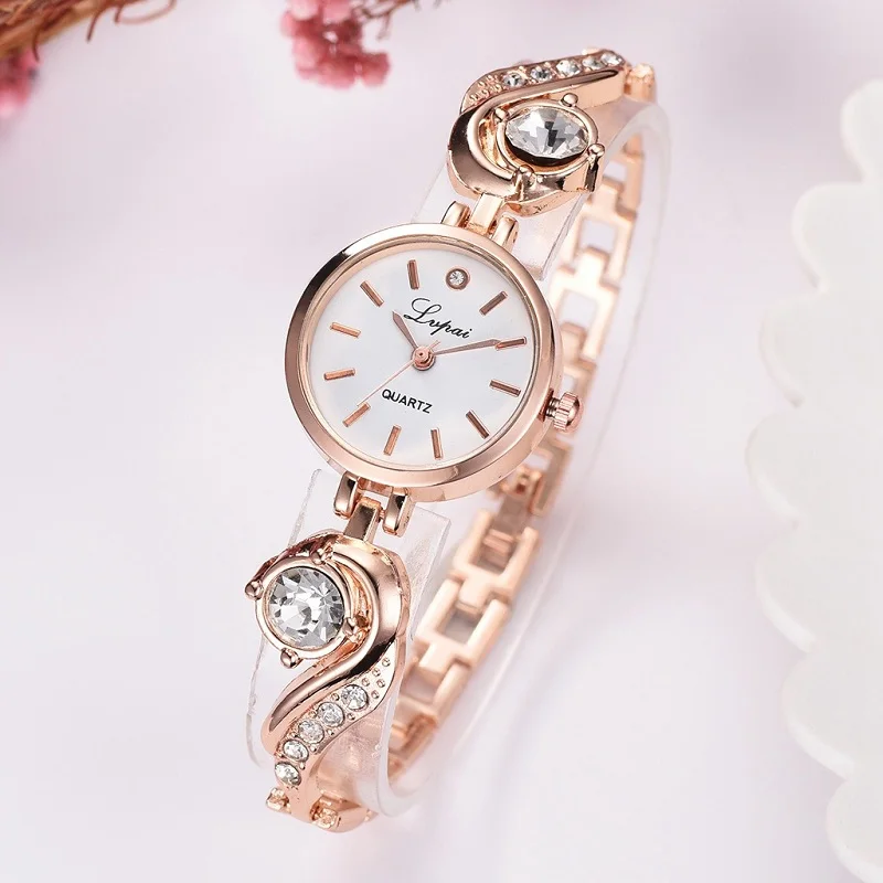 2019 High-grade Diamond-encrusted Strap Quartz Watch Compact Personality Ladies Fashion Watch Brand Casual Watch
2019 High-grade Diamond-encrusted Strap Quartz Watch Compact Personality Ladies Fashion Watch Brand Casual Watch