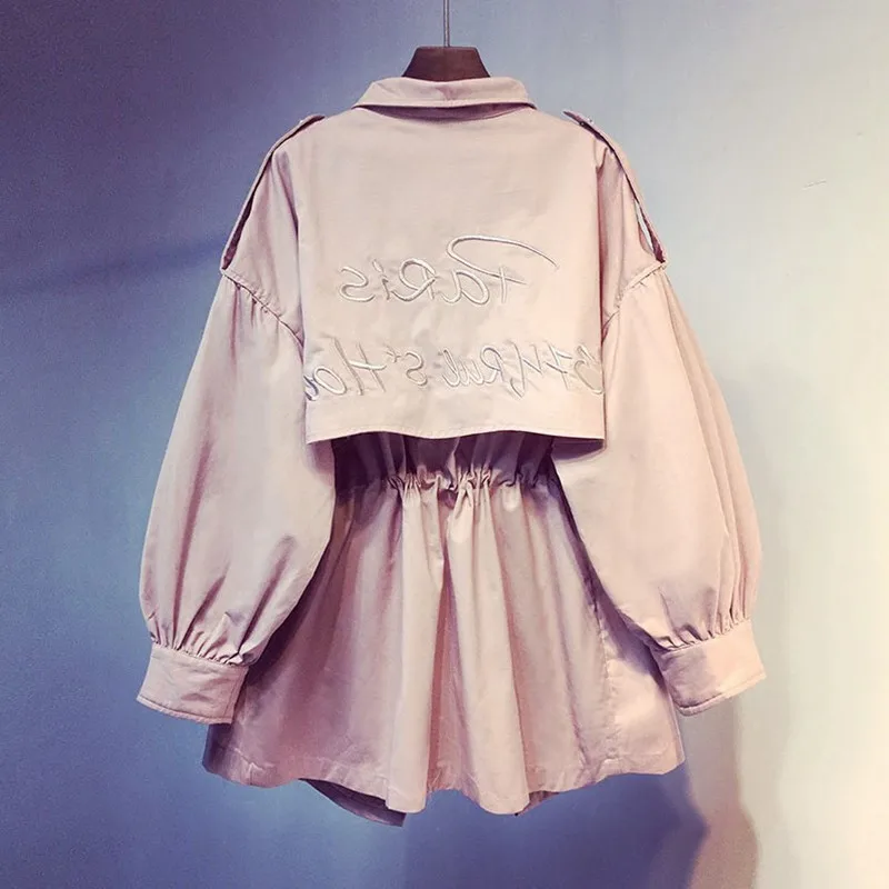 2019 Korean Trench Coat For Women Embroidery Letter Casual Overcoat Lady Spring Autumn Medium Long Windbreaker White Pink Khaki
2019 Korean Trench Coat For Women Embroidery Letter Casual Overcoat Lady Spring Autumn Medium Long Windbreaker White Pink Khaki