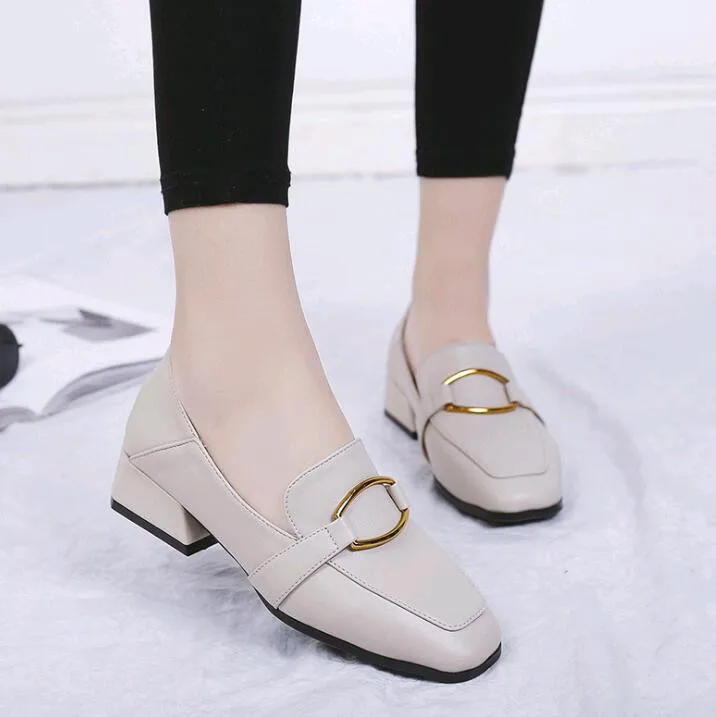 2019 Women Leather Shoes Woman Casual Shoes for Women High-quality Spring Autumn White Ladies
2019 Women Leather Shoes Woman Casual Shoes for Women High-quality Spring Autumn White Ladies