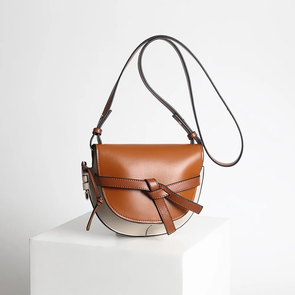 New 2018 Spring / Summer Gate Bag Bowknot Single Shoulder Soft Solid Messenger Elegant Leisure Minimalism Style Practical
New 2018 Spring / Summer Gate Bag Bowknot Single Shoulder Soft Solid Messenger Elegant Leisure Minimalism Style Practical