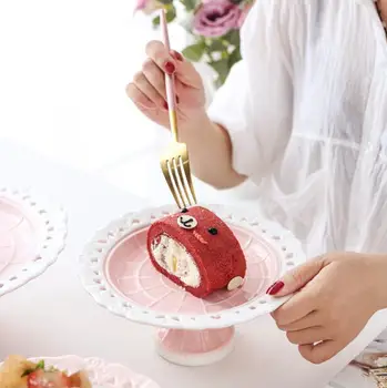 Net Red Embossed Love Bird Ceramic High Cake Plate Wedding Table Dessert Plates Home Living Room Serving Plate Set
Net Red Embossed Love Bird Ceramic High Cake Plate Wedding Table Dessert Plates Home Living Room Serving Plate Set